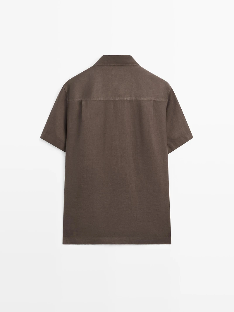 Regular fit short sleeve shirt