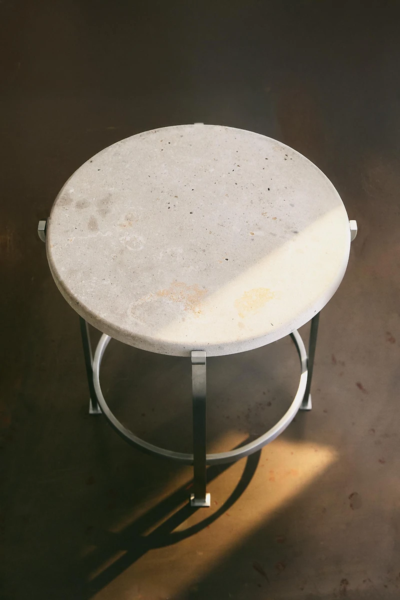 SIDETABLE 06