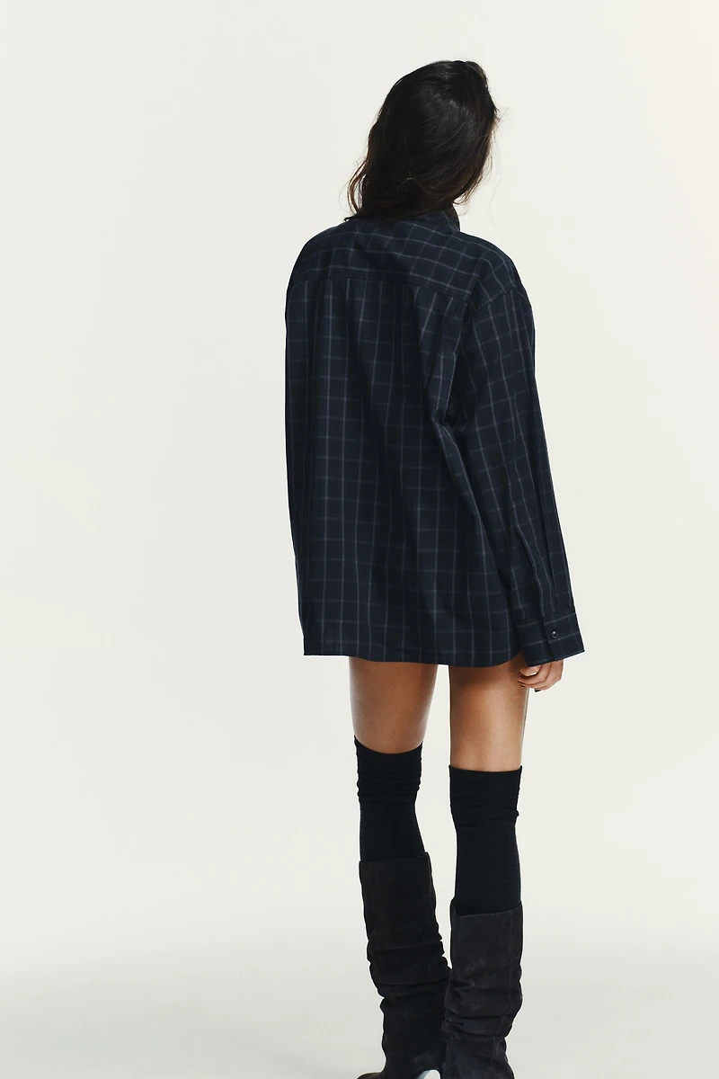 CHEMISE EN POPELINE À CARREAUX AVEC FOULARD