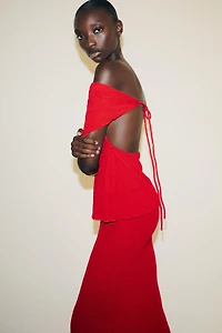 MULTI-POSITION LAYERED TEXTURED TOP
