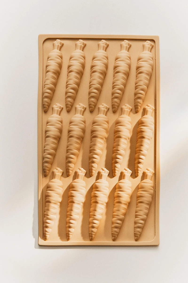 CARROT BAKING MOULD