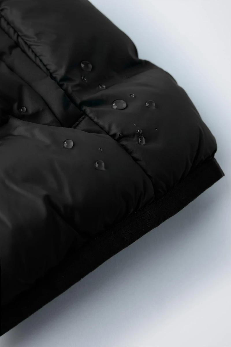 ULTRALIGHT WATER REPELLENT VEST