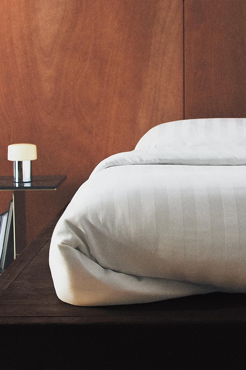 SATEEN STRIPED DUVET COVER (500 THREAD COUNT)
