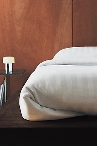 SATEEN STRIPED DUVET COVER (500 THREAD COUNT)