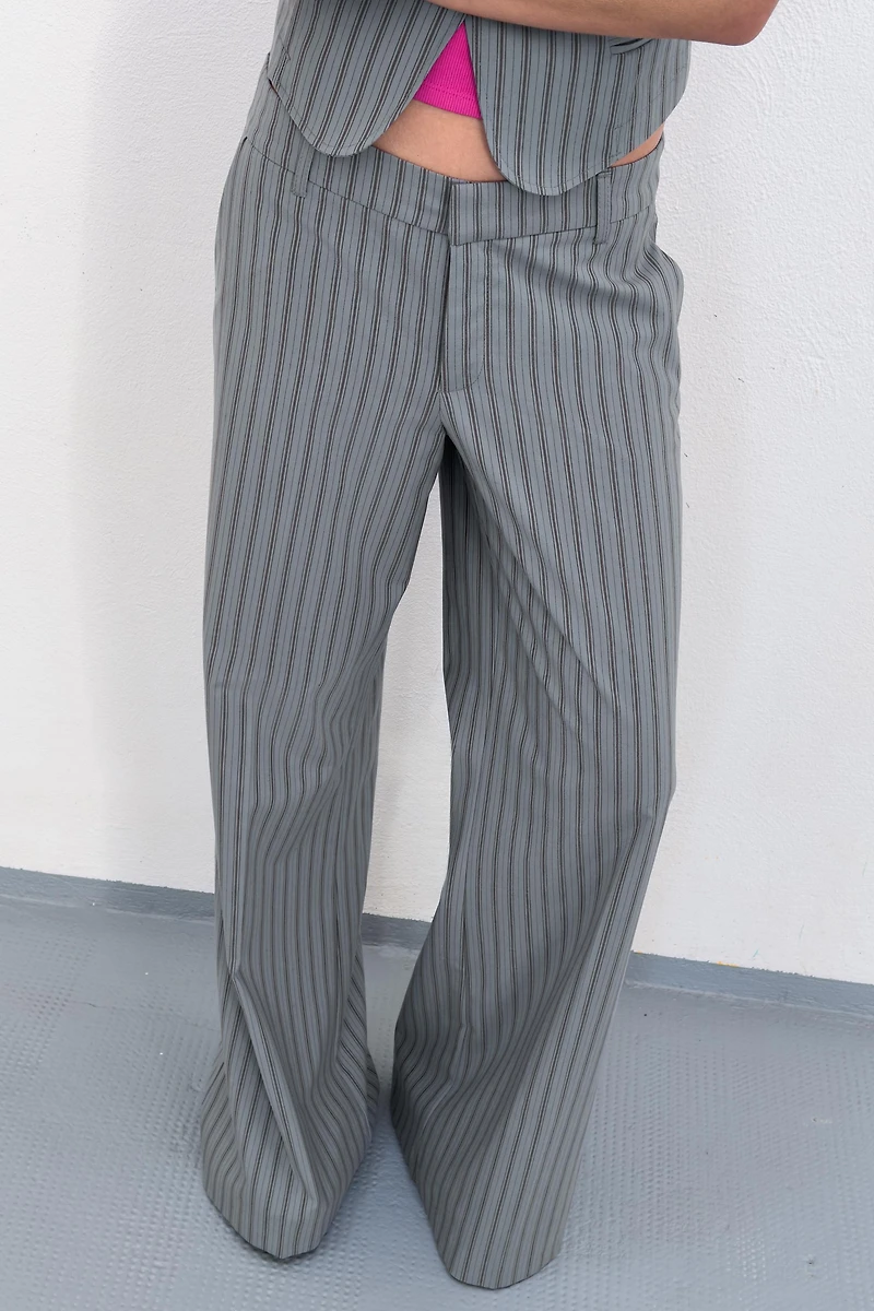 PINSTRIPE FLARE PANTS