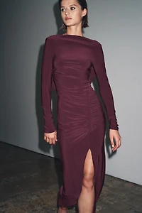 ROBE DRAPÉE DOS NU