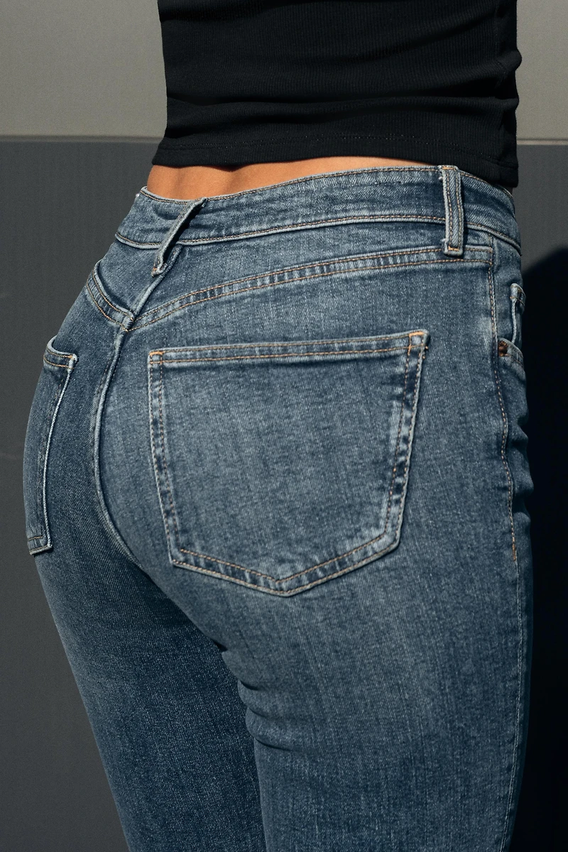 TRF HIGH-WAISTED CROPPED FLARE JEANS