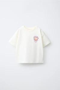 T-SHIRT À INSCRIPTION IMPRIMÉE