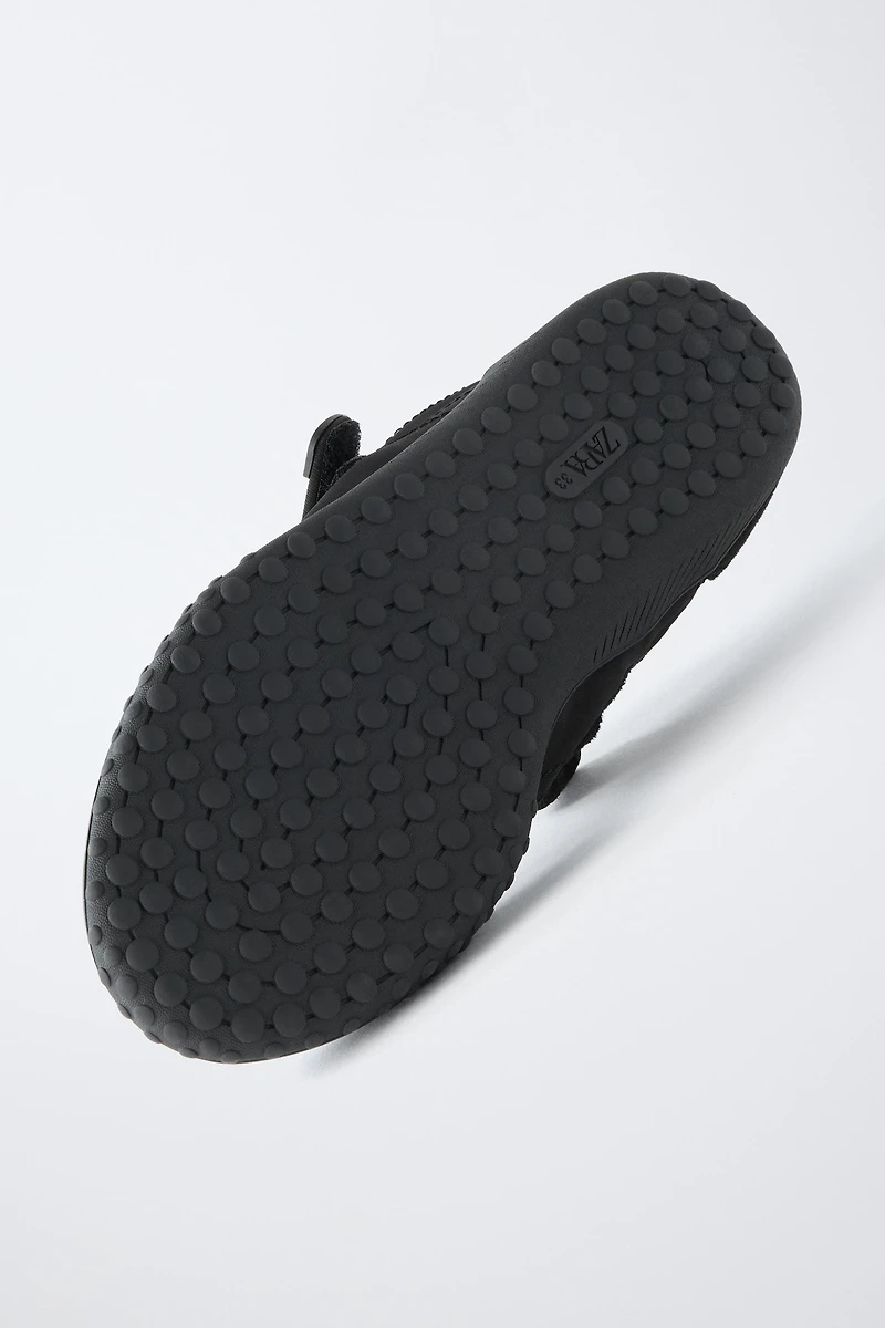 MULTI-PIECE SPORTY BALLET FLATS
