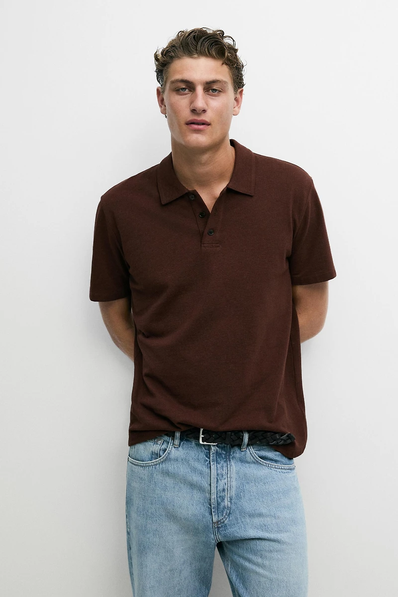 Polo micro-texturé en coton mélangé