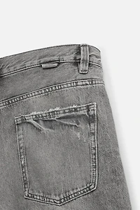 RIPPED BAGGY FIT DENIM SHORTS