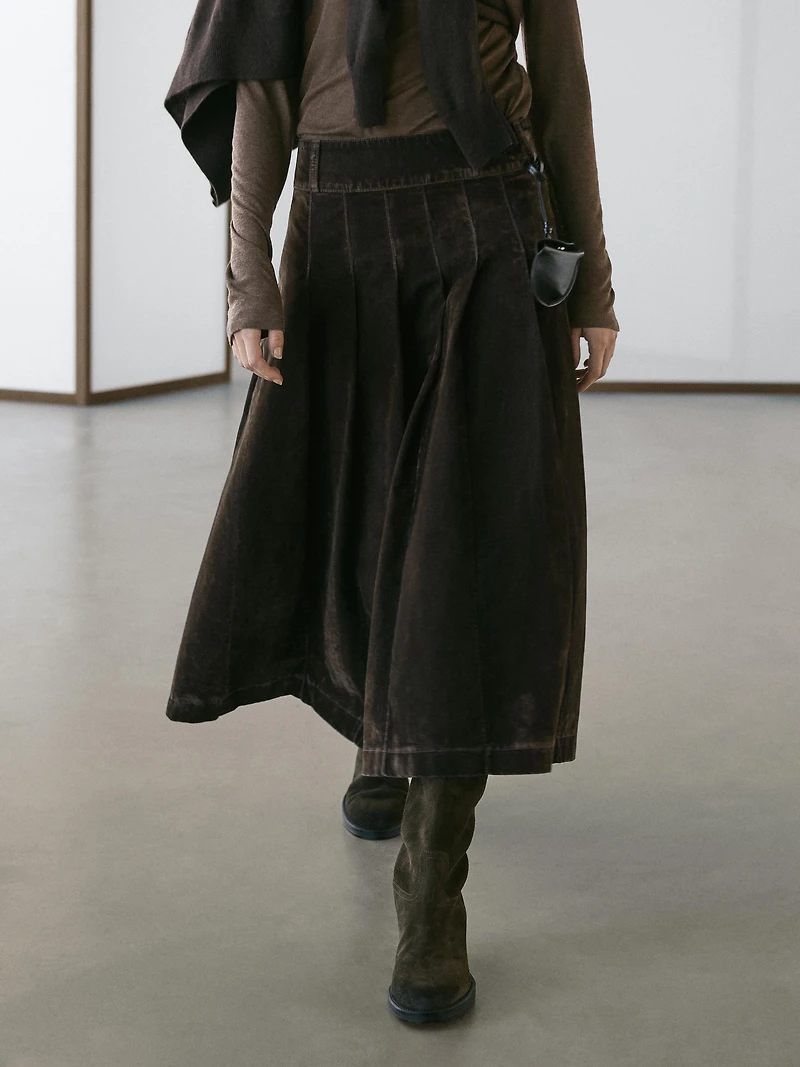 Flocked denim midi skirt with box pleats