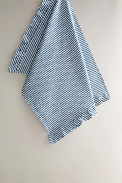 RUFFLED STRIPED KITCHEN TOWEL
