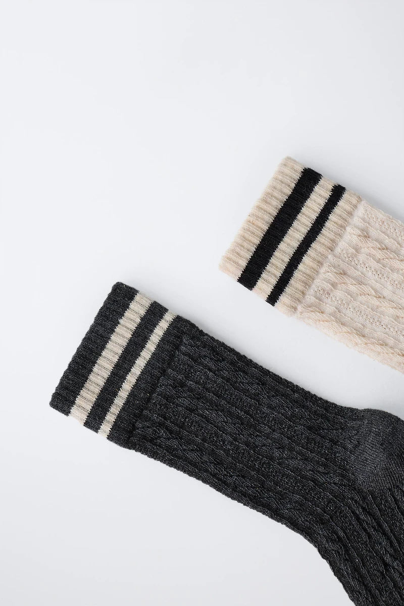 LOT DE DEUX PAIRES CHAUSSETTES MONTANTES TEXTURÉES À RAYURES