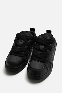 MAXI LACE SNEAKERS