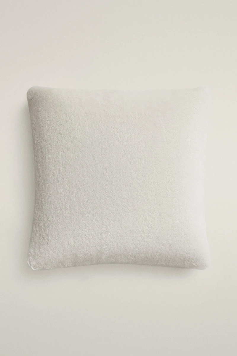 FAUX FUR THROW PILLOW COVER
