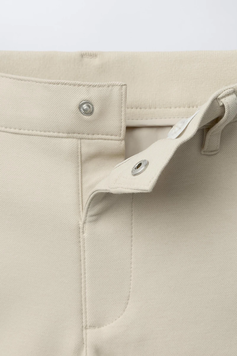 COMFORT SHORTS