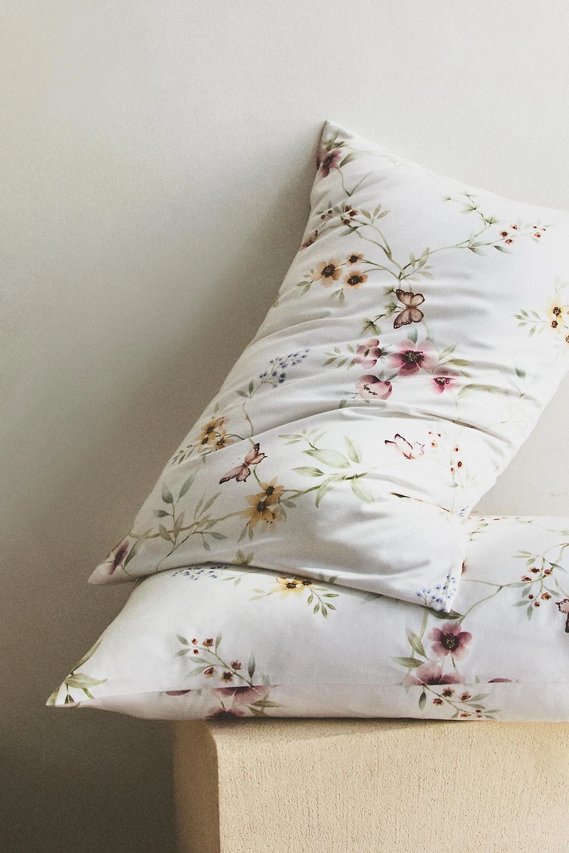 FLORAL PRINT SATEEN PILLOWCASE
