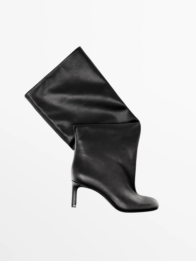 Leather gaucho boots with round toe