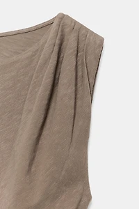 FLAMÉ RUCHED TOP