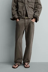 STRAIGHT FIT JEANS