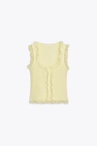 LACE BUTTON TOP