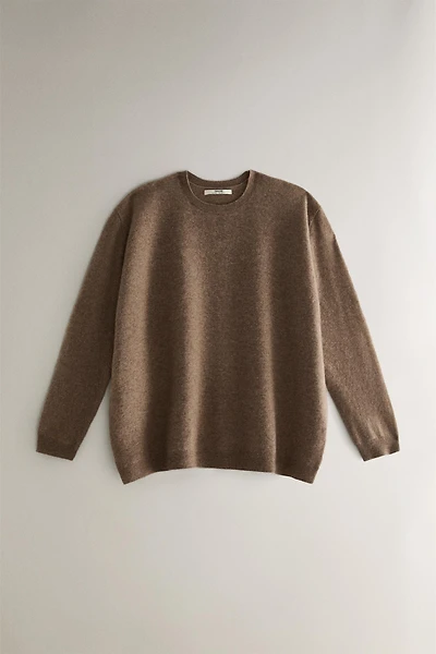 CASHMERE SWEATER
