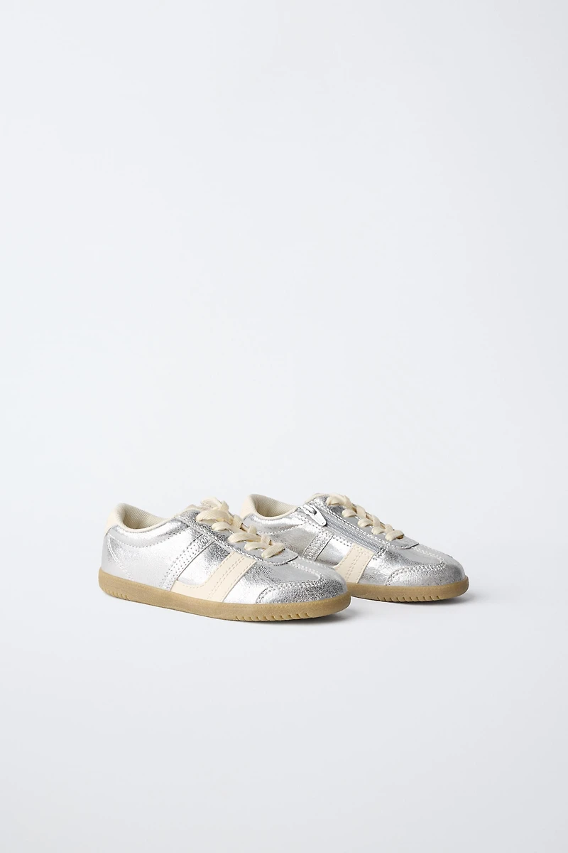METALLIC SNEAKERS