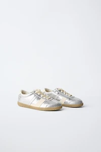 METALLIC SNEAKERS