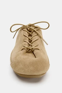 DERBYS EN CUIR