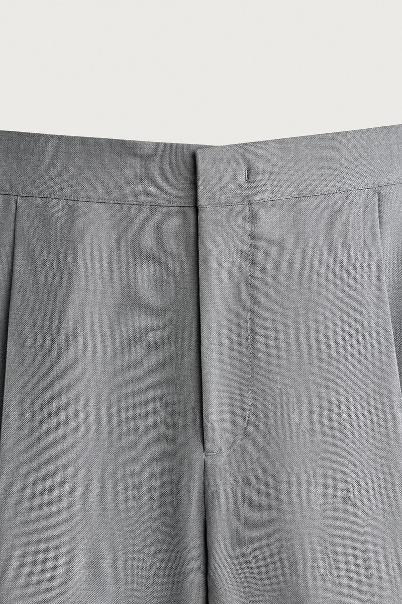 RELAXED FIT CARGO SHORTS