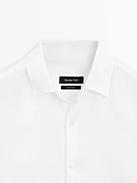 Chemise slim en lin mélangé