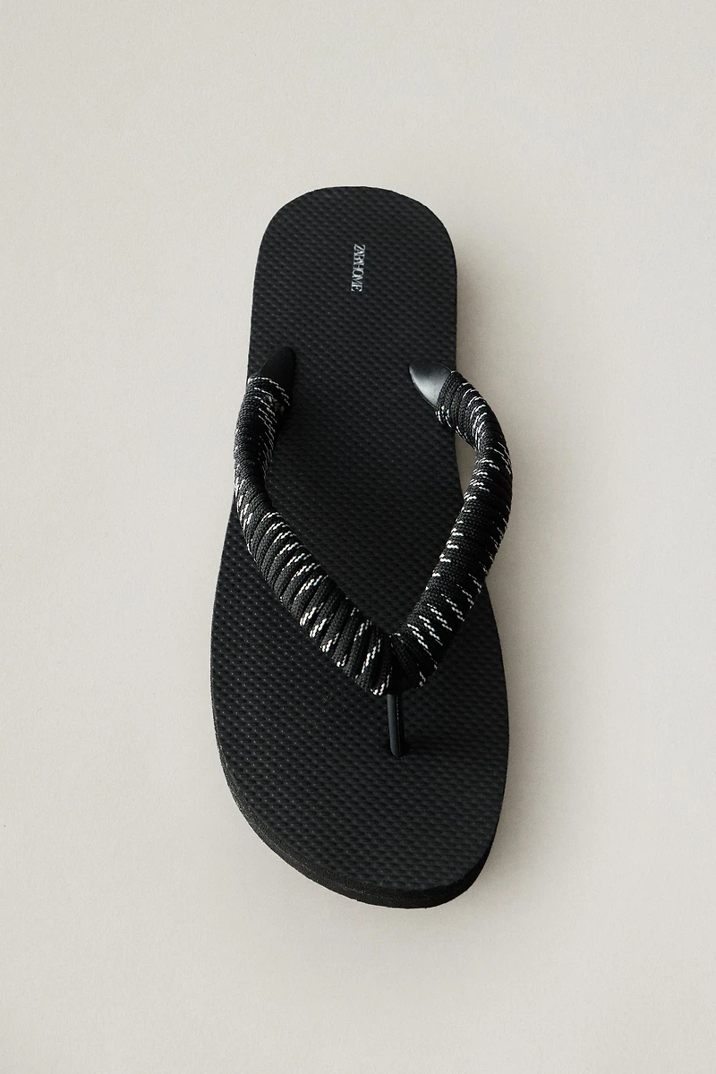TOE-POST LACE-UP SANDALS