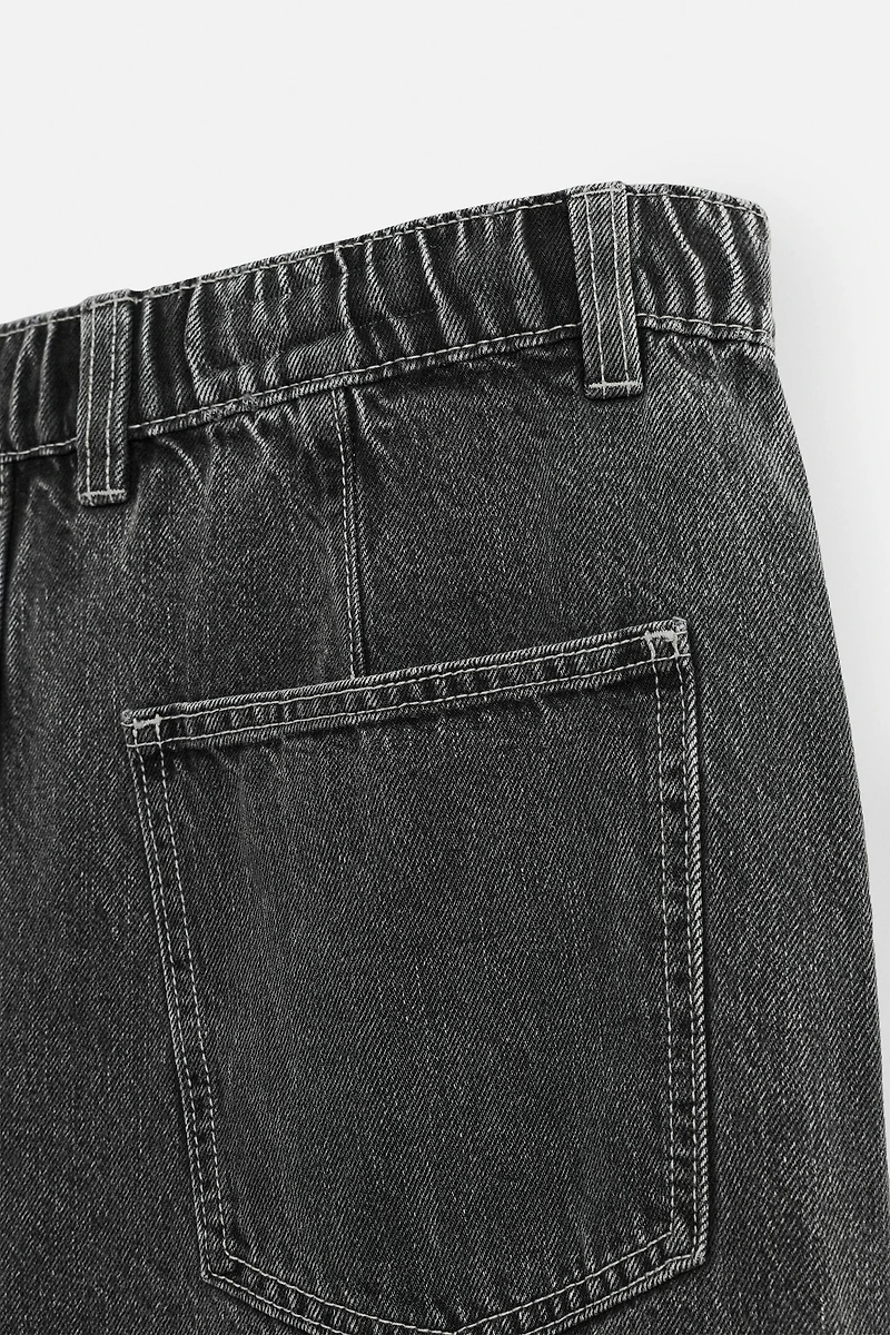 PLEATED WIDE FIT DENIM CHINO PANTS