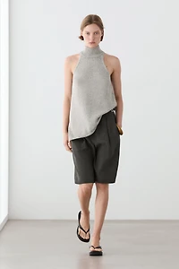 Top en maille à encolure américaine
