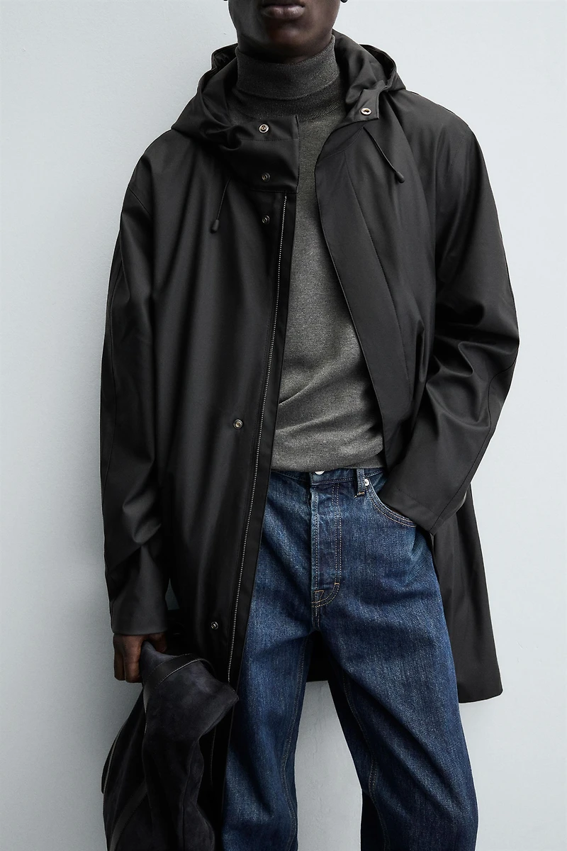 RUBBERIZED HOODED PARKA