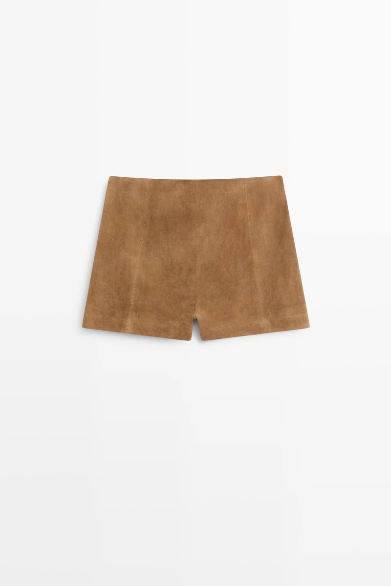 Suede leather shorts with seam details