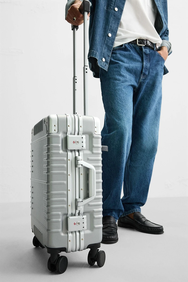 VALISE DE VOYAGE