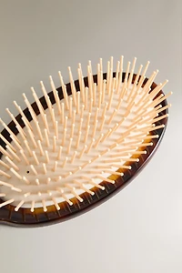 ACETATE BRUSH BY BOLTINA