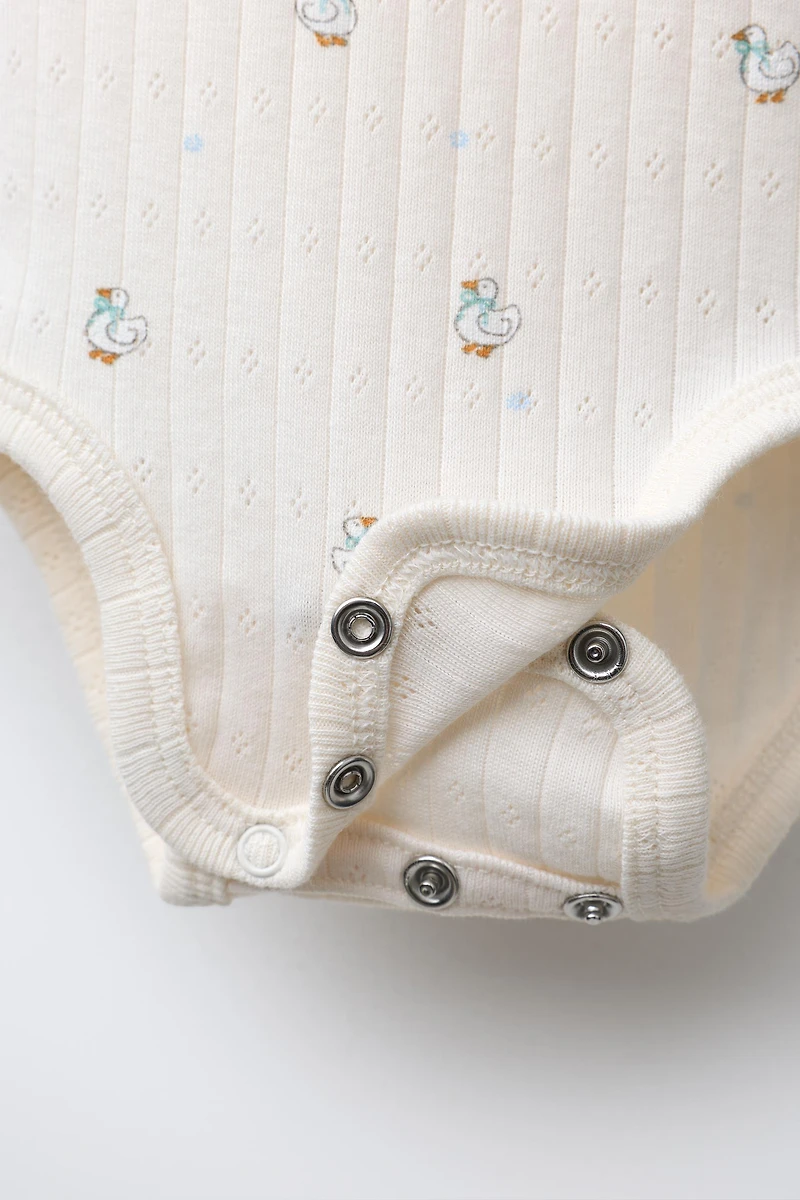 GOOSE PRINT CARDIGAN, BODYSUIT AND LEGGING SET
