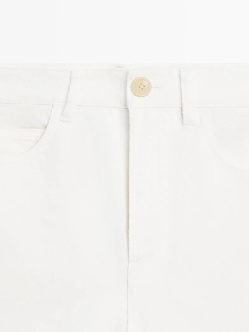 Short en jean taille moyenne