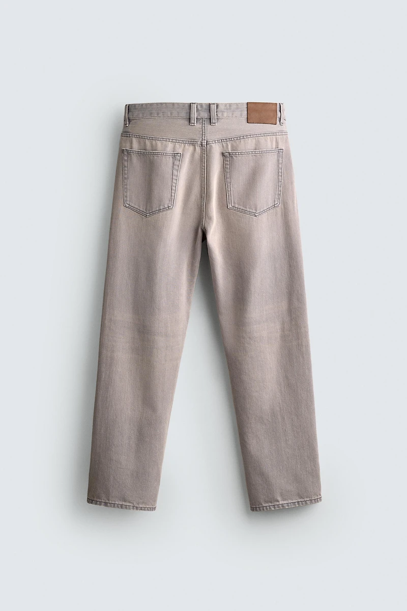 RELAXED ANKLE FIT JEANS