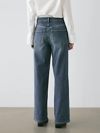 Relaxed fit mid-rise jeans
