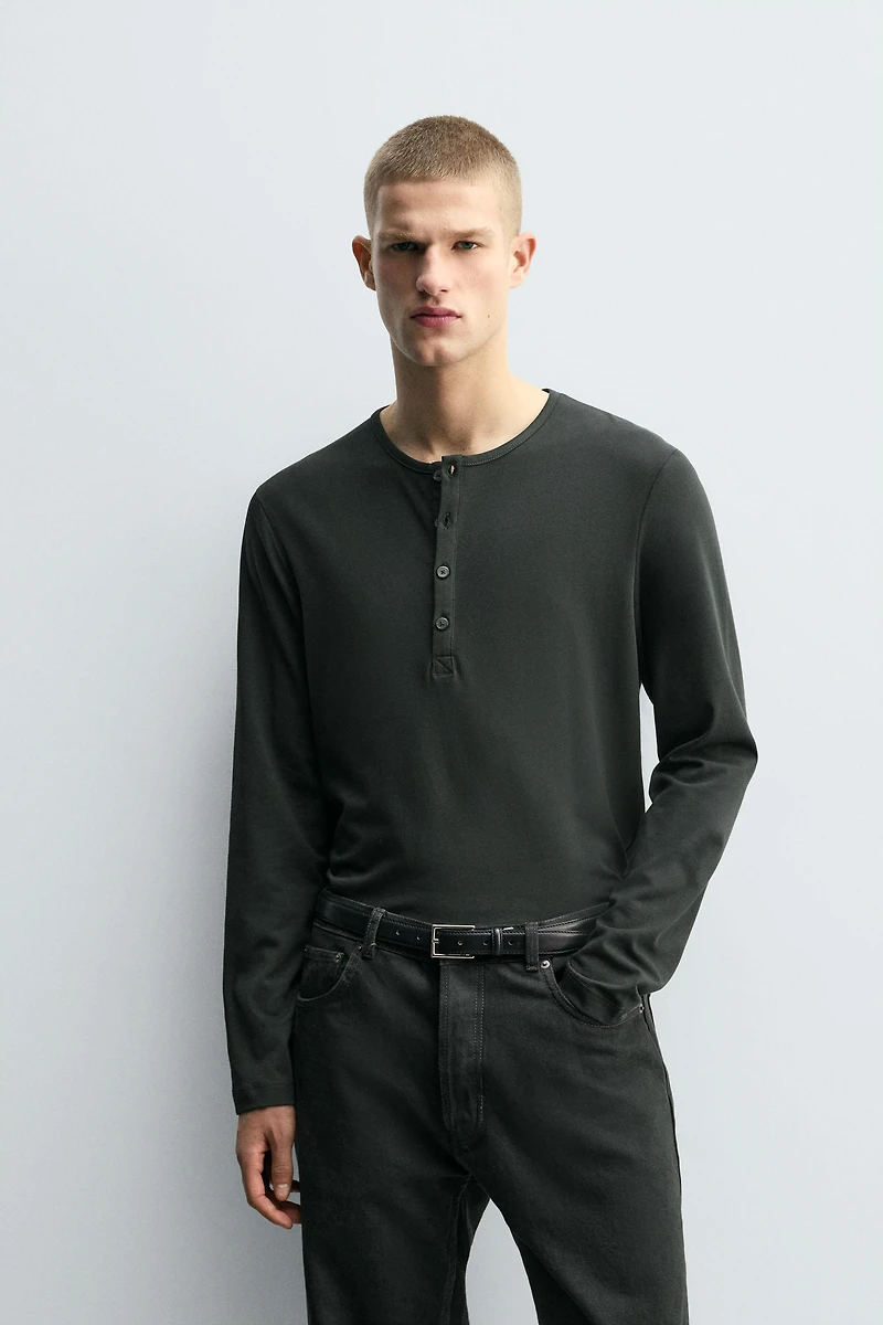RELAXED FIT HENLEY T-SHIRT