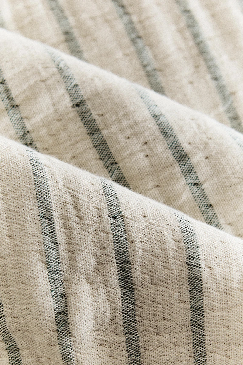 CHILDREN'S STRIPED MUSLIN BEDSPREAD