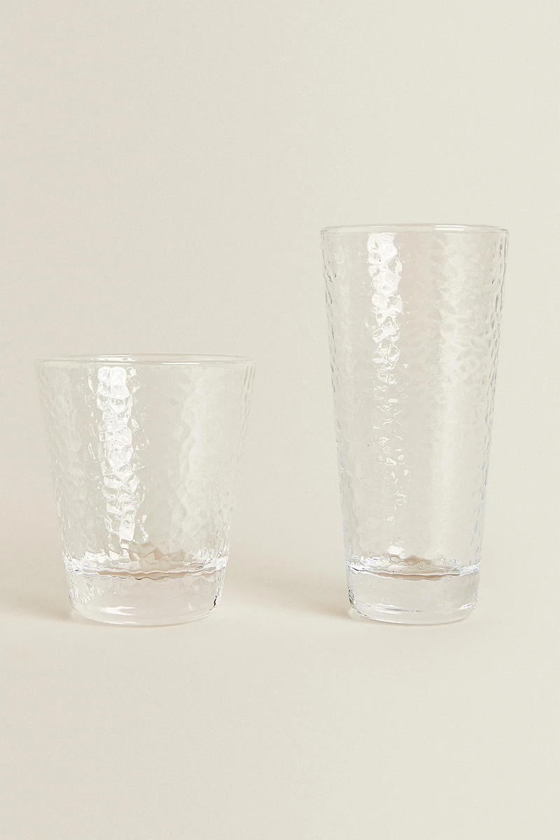 RAISED DESIGN GLASS TUMBLER