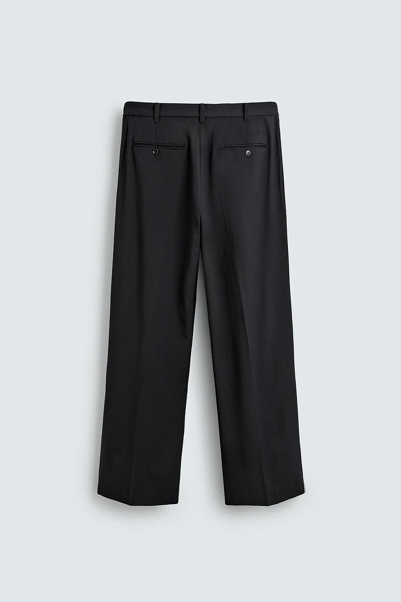 PANTALON STRUCTURÉ À PLIS
