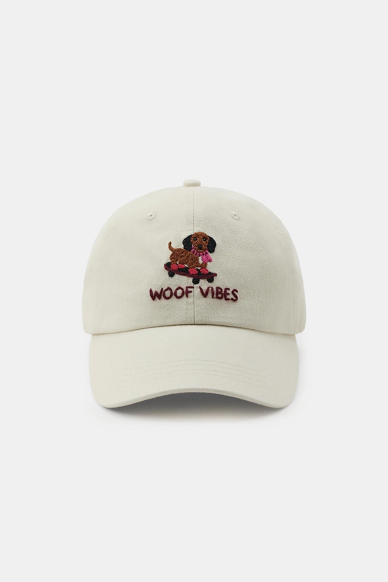 EMBROIDERED DOG TWILL CAP