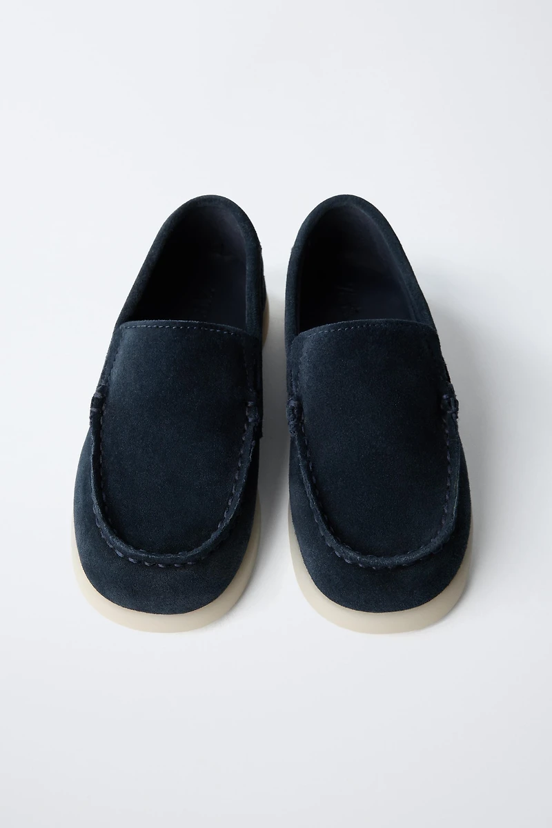 CHAUSSURES BATEAU EN CUIR