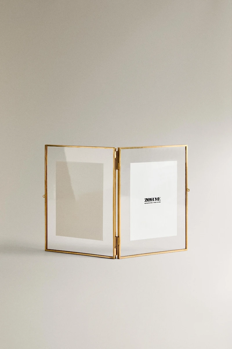 DOUBLE GOLDEN PICTURE FRAME